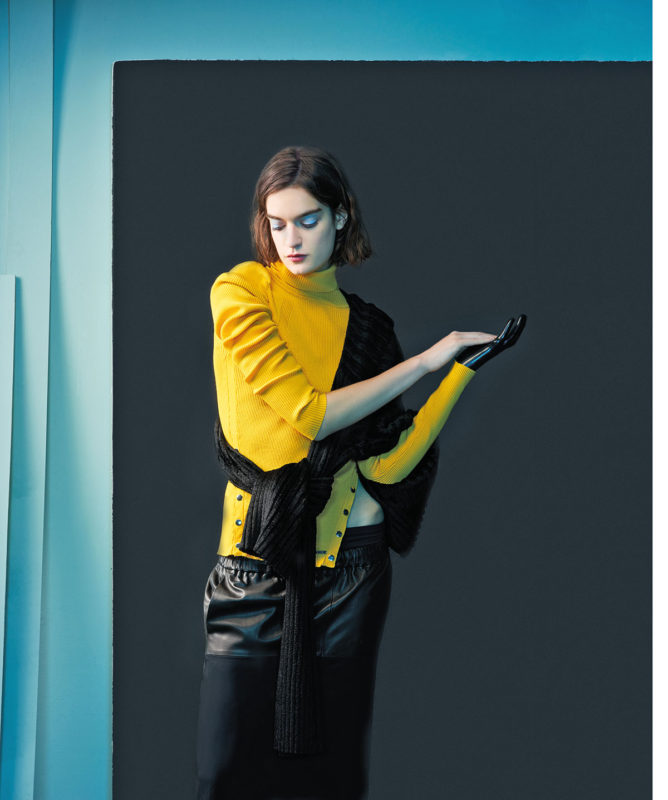 SHIRT GUESS, JUMPER PRINGLE OF SCOTLAND, SKIRT CARVEN SOPHIE DELAPORTE 01