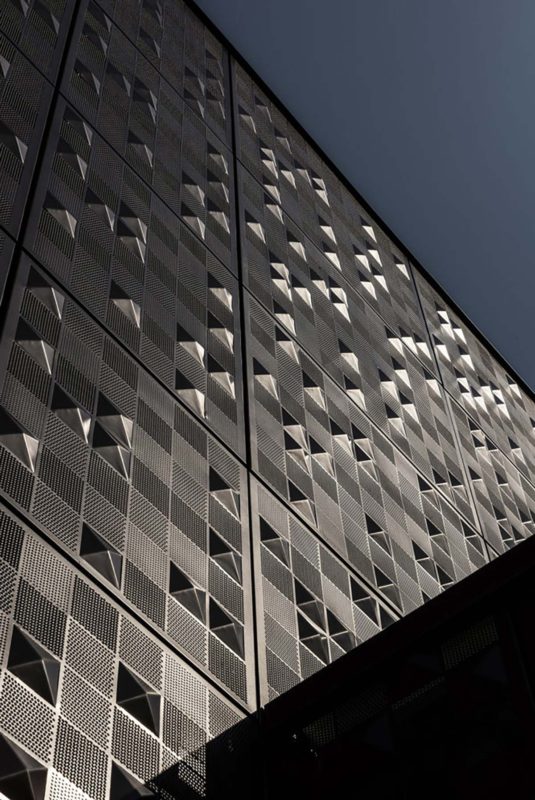 VETRA BUILDING, COURTESY URBANFILE