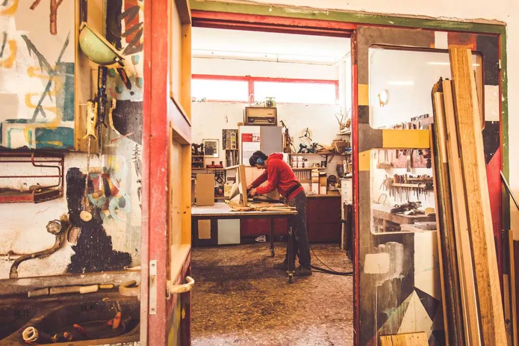 From Mumbai to Umbria, Baro Design and Laquercia21 turn reclaimed wood into contemporary furniture