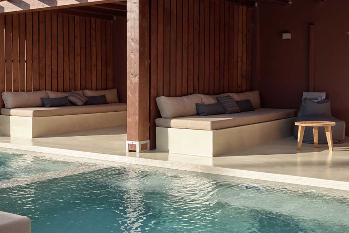 The rooms on the ground floor have a private pool, Hotel Castelli, Zakynthos