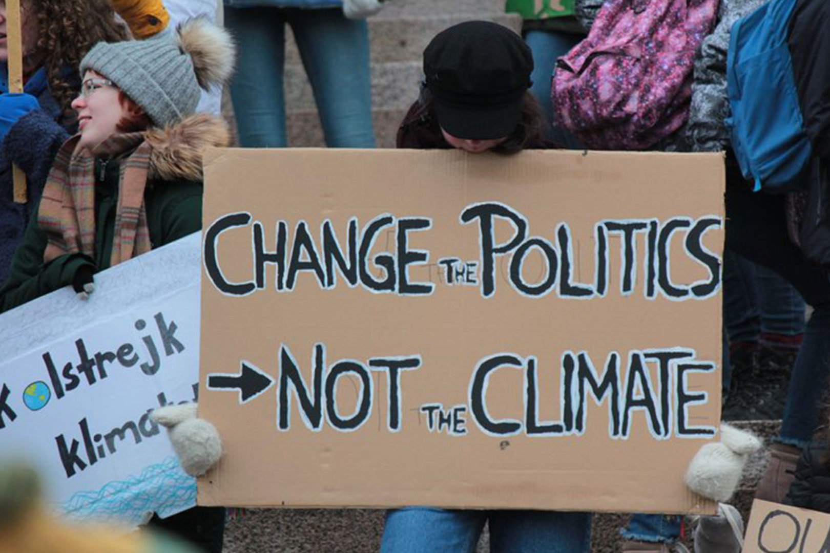 Lampoon, Climate Refugees protesting against politics