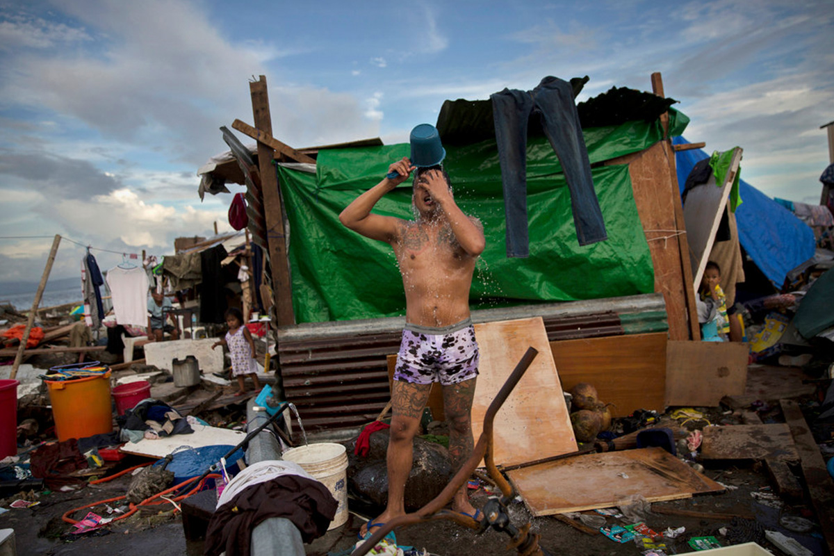 Lampoon Typhoon aftermath, Adam Dean Panos pictures