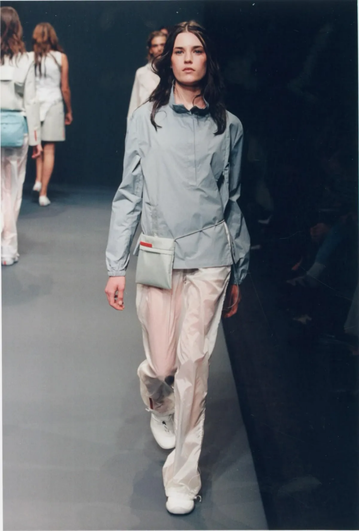 Prada SS1999 Luna Rossa