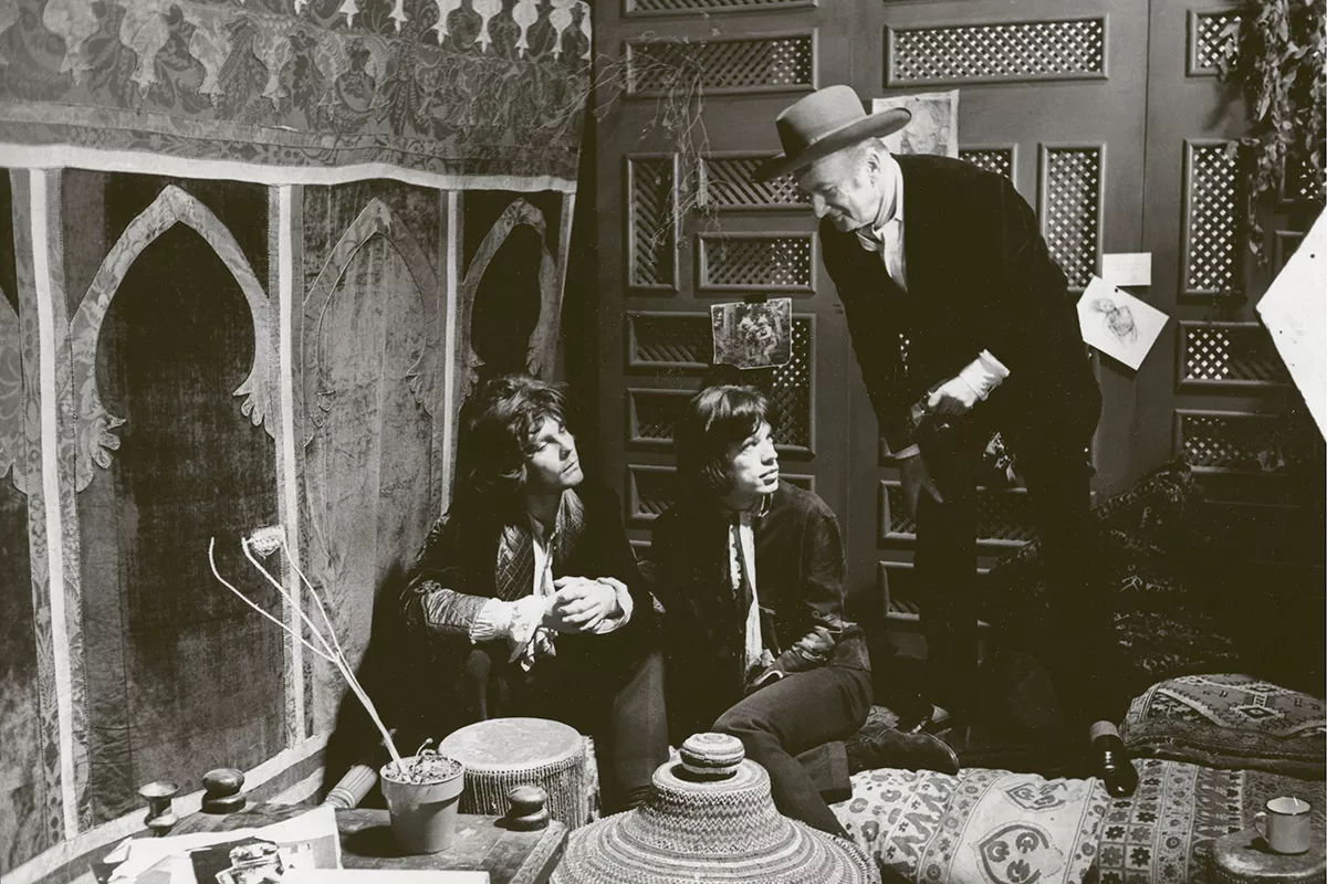 Cecil Beaton, Mick Jagger, Helmut Berger,- da _A Beautifiul Set_ edito da Leonardo International