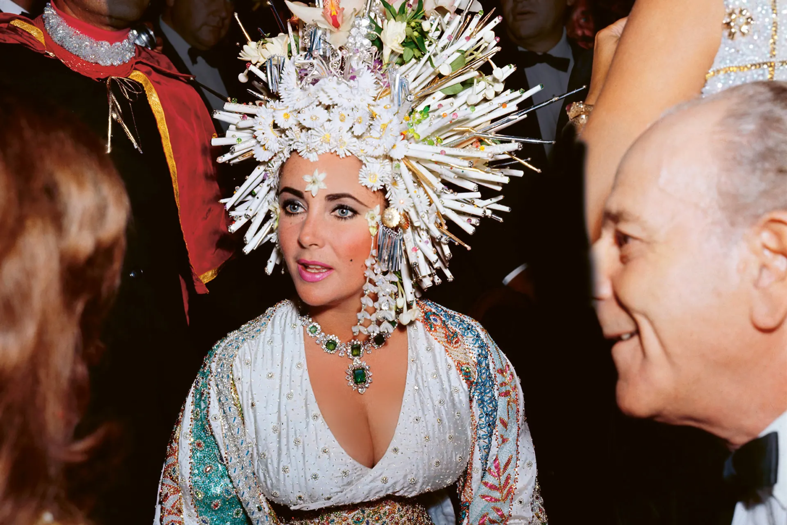 Elizabeht Taylor a Veneiza, immagine dal Libro The Glam Culture, Mondadori ELecta