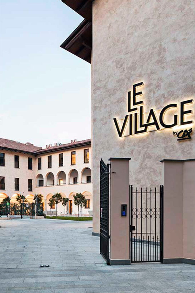 Le Village by Crédit Agricole, Milan, facade