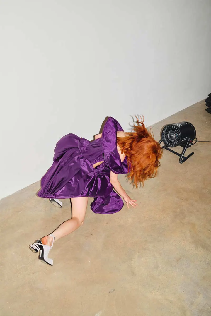 dress Yun Wang, shoes Simona Vanth