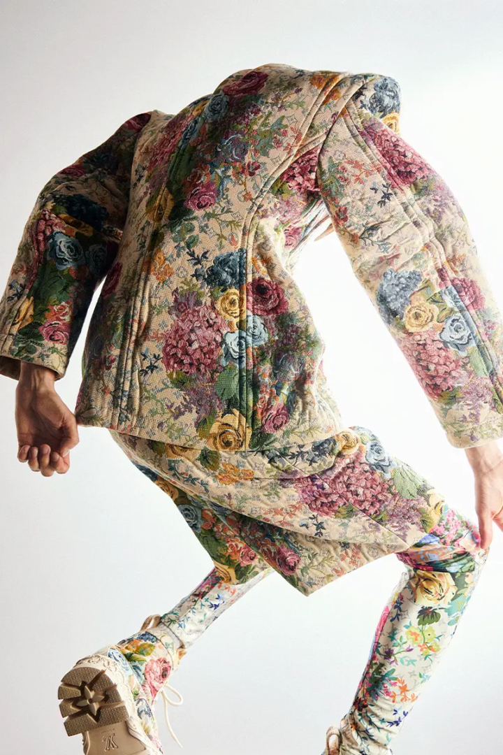 Full look Louis Vuitton. Photography Linus Morales