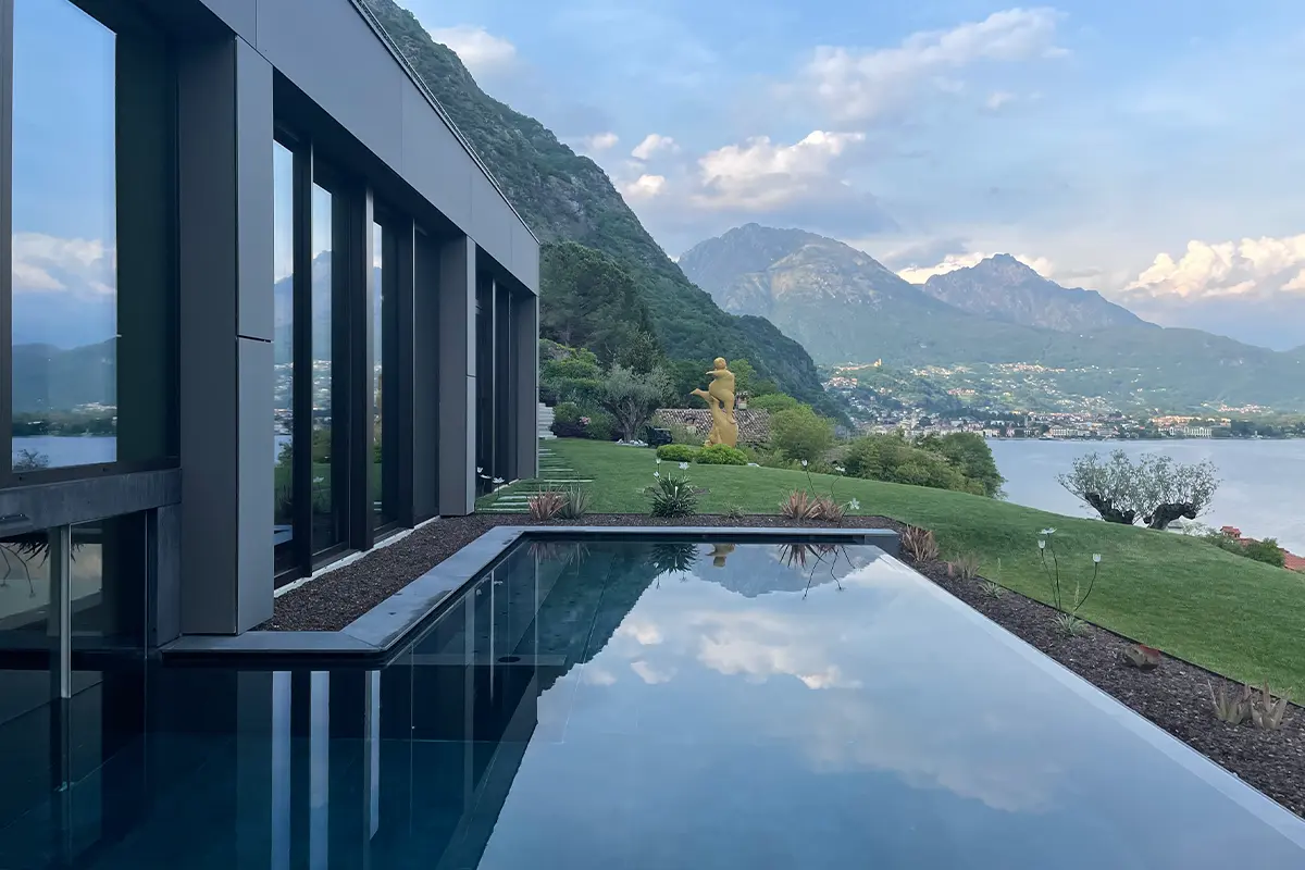 External pool overlooking the Lugano lake at ARIA Retreat & Spa