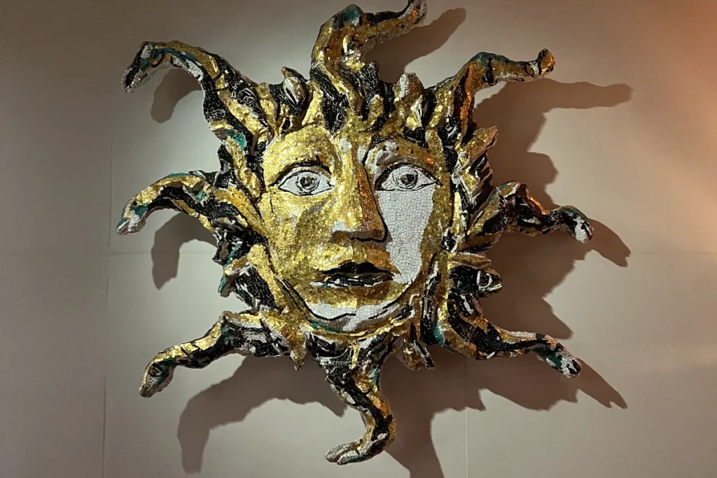 Lucio Fontana, Testa di medusa (1948- 54)