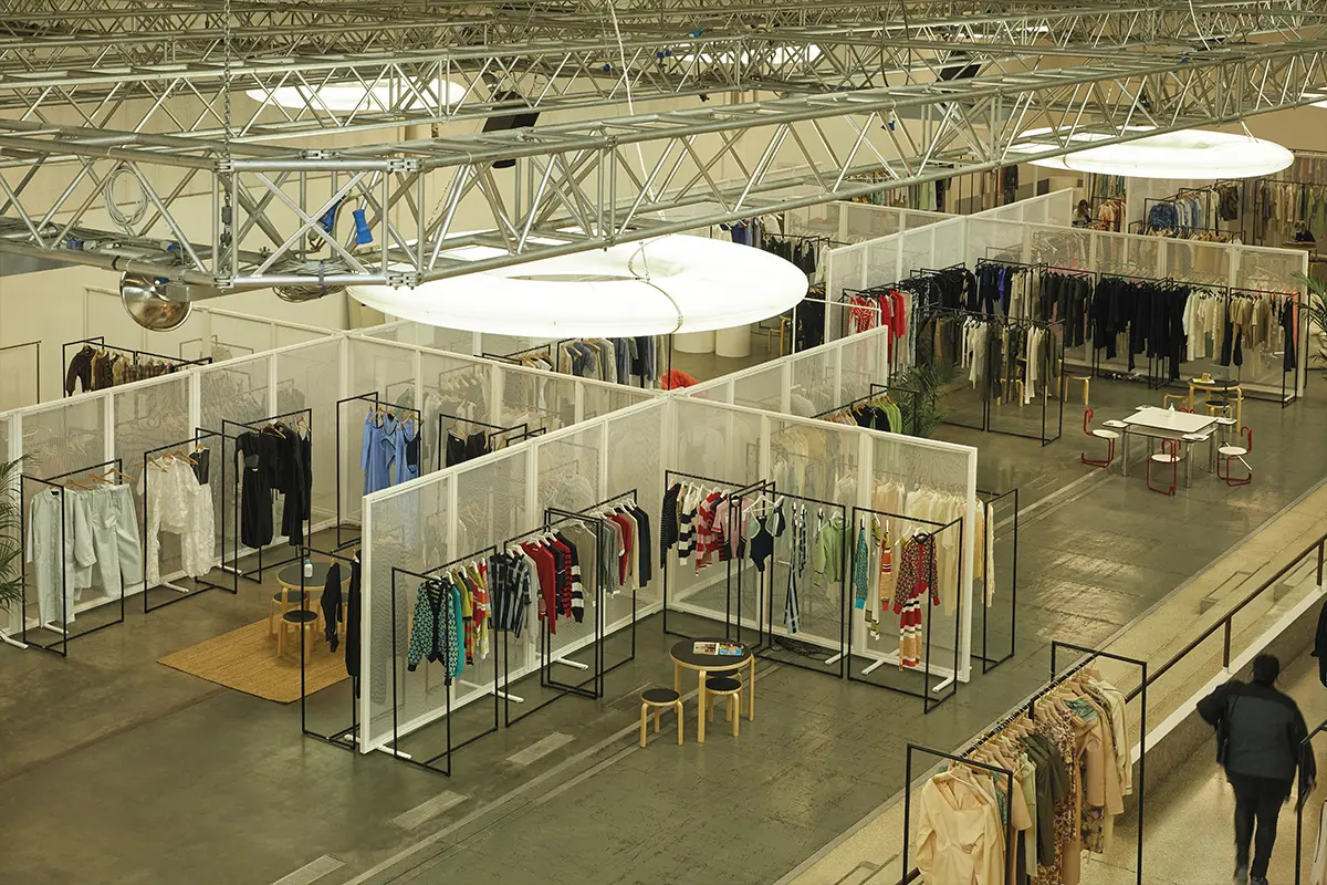 Agenzia 247, Milano