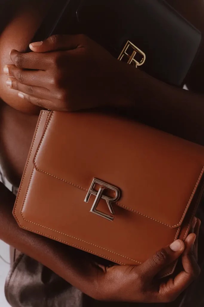 The inspiration in the creation of the new RL 888 Handbag’s design is to be found in the New York City architecture of lofty and imposing details