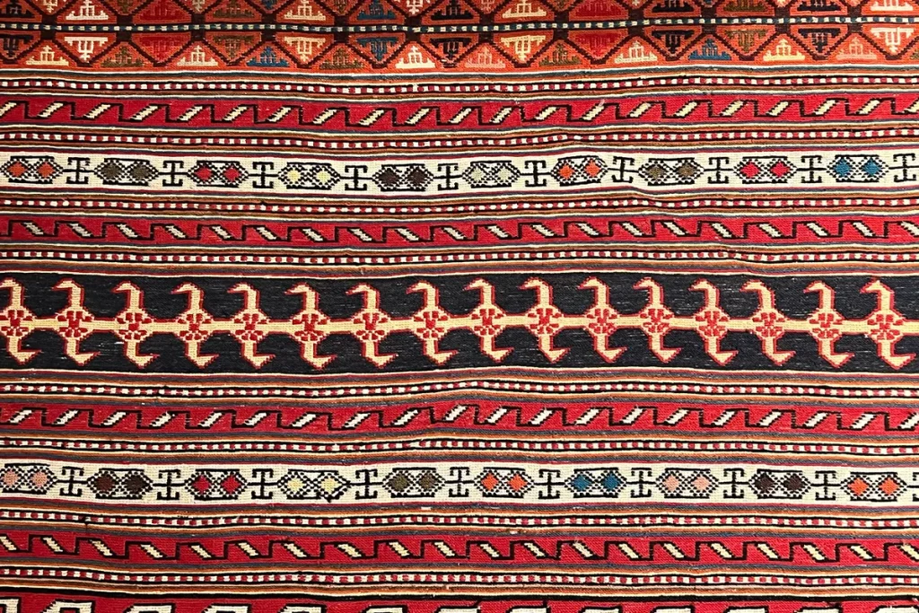 Arabian Carpet – Al Wathba, a Luxury Collection Resort & Spa, Abu Dhabi