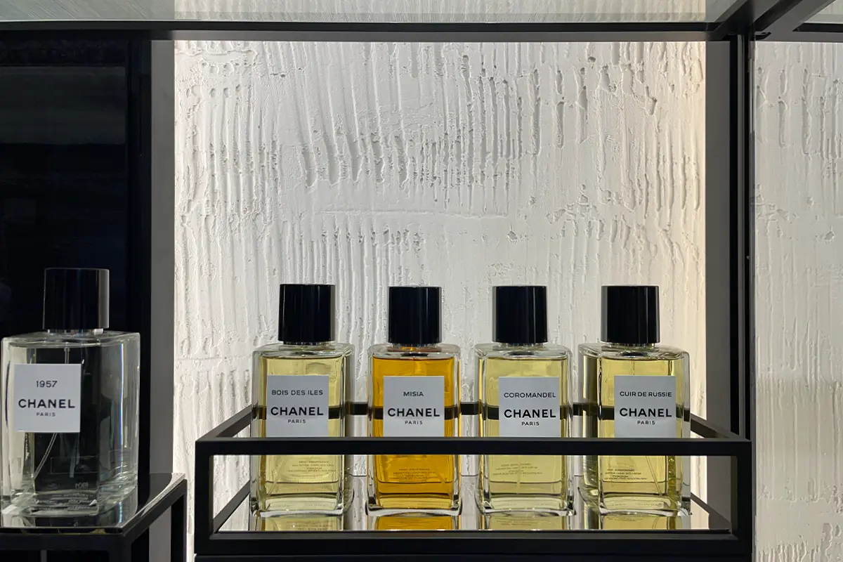 Rare 1980s Chanel Mini Perfume: Bois Des Iles Cuir De Russie