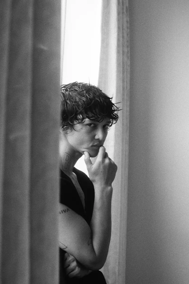 Tosh Basco shot by Rene Matic