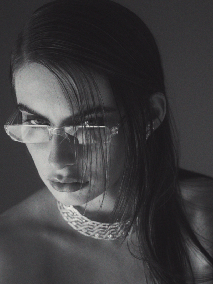 portrait necklace and earring Fendi Catena HJ Collection. Photography Benjamin Breading