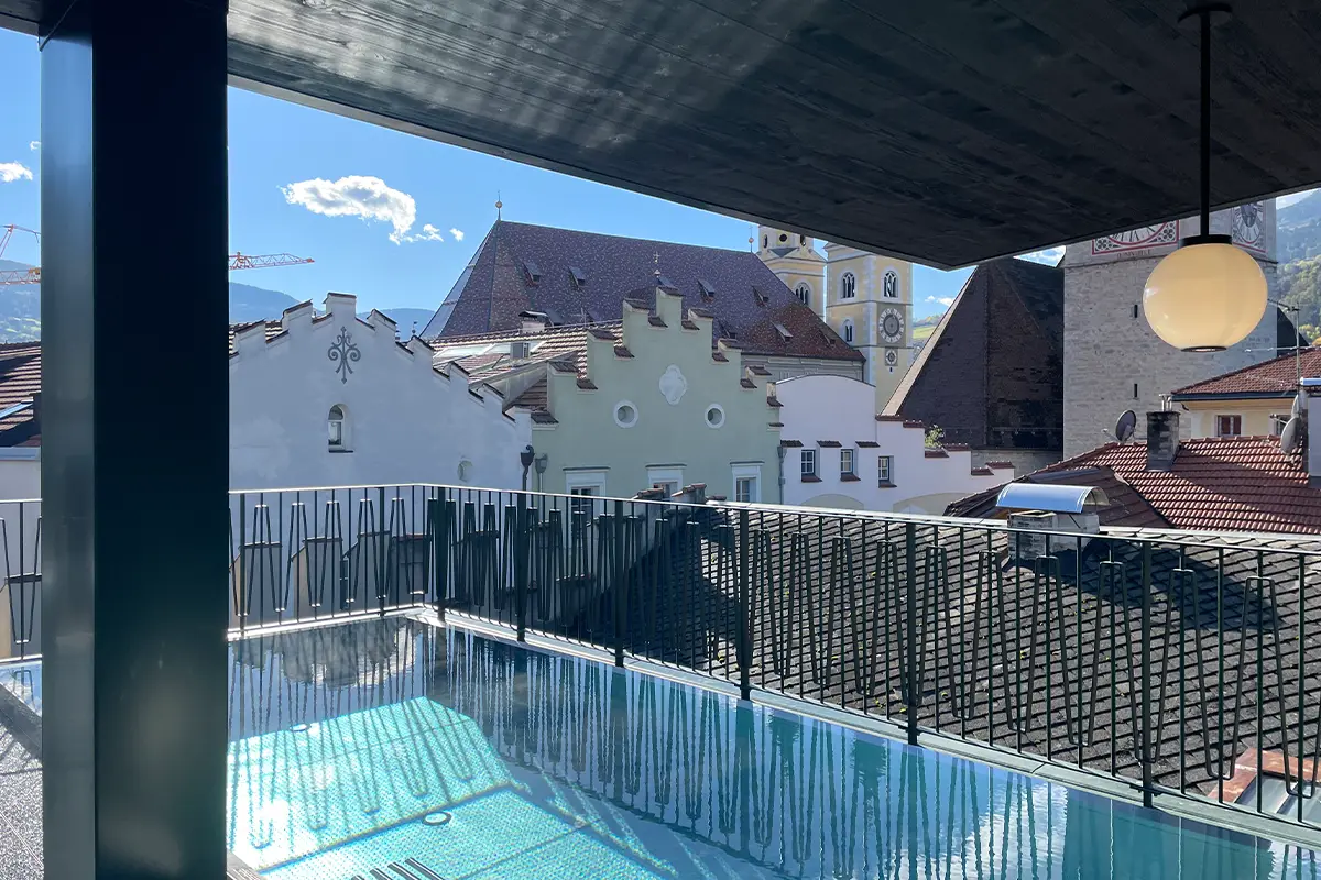 Lampoon, Adler Brixen spa and rooftop pool