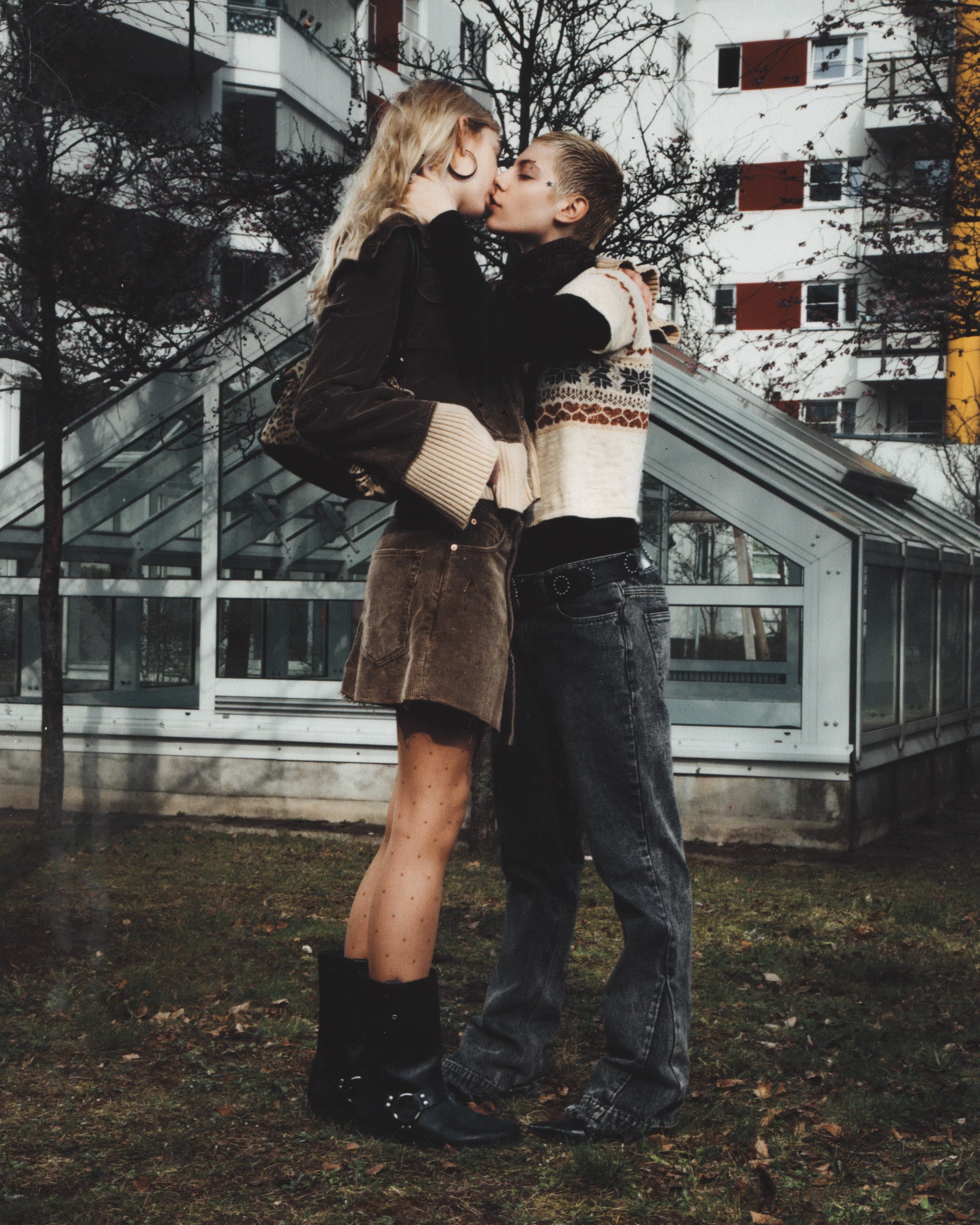 Ebba left jacket and skirt Our Legacy, tights Wolford, bag and earrings stylists own, boots Zadig&Voltaire, Sara right knitted T-Shirt Our Legacy, longsleeve Wolford, jeans Martine Web, scarf and belt stylists own, shoes Richert Beil, photographer Jan Philipzen, stylist Ina Witzel