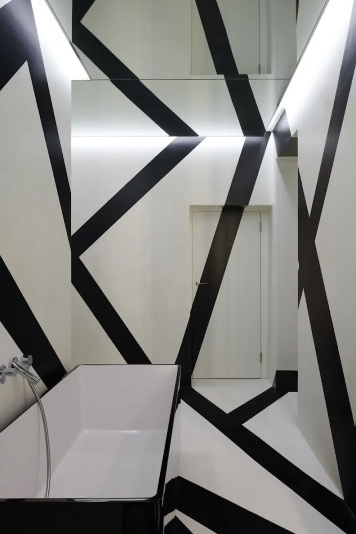 Nanda Vigo, bagno per casa a Lugano, 2015, photography Paola Pansini