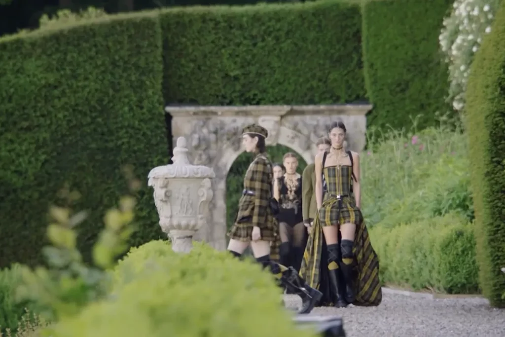 Drummond Castle, Dior Cruise 2025, Models walking down the park, catwalk