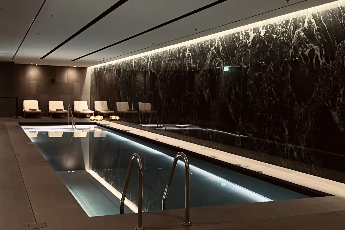 Dorothea Hotel Budabest – la piscina nella zona spa