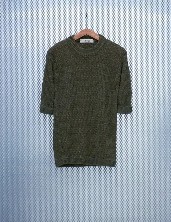 Hemp knitwear t-shirt Garter stitch PRT.010.211 Three-quarter sleeves t-shirt, three-dimensional knitwear and experimental weaving with hemp yarns, updating the traditional Garter stitch on a contemporary textile Front