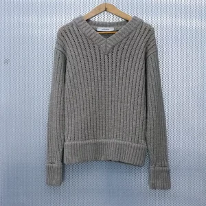 Italian Hemp and Wool Pullover PRT.030.213 Hemp and Wool Pullover – V-neck, drop stitch. A Blend of Natural Textures, Tuscan hemp and Apulian wool. Front