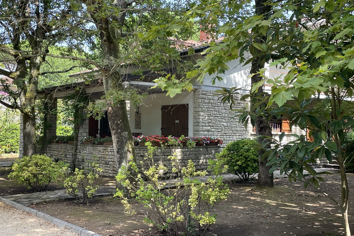 Villetta per la villeggiatura, Versilia