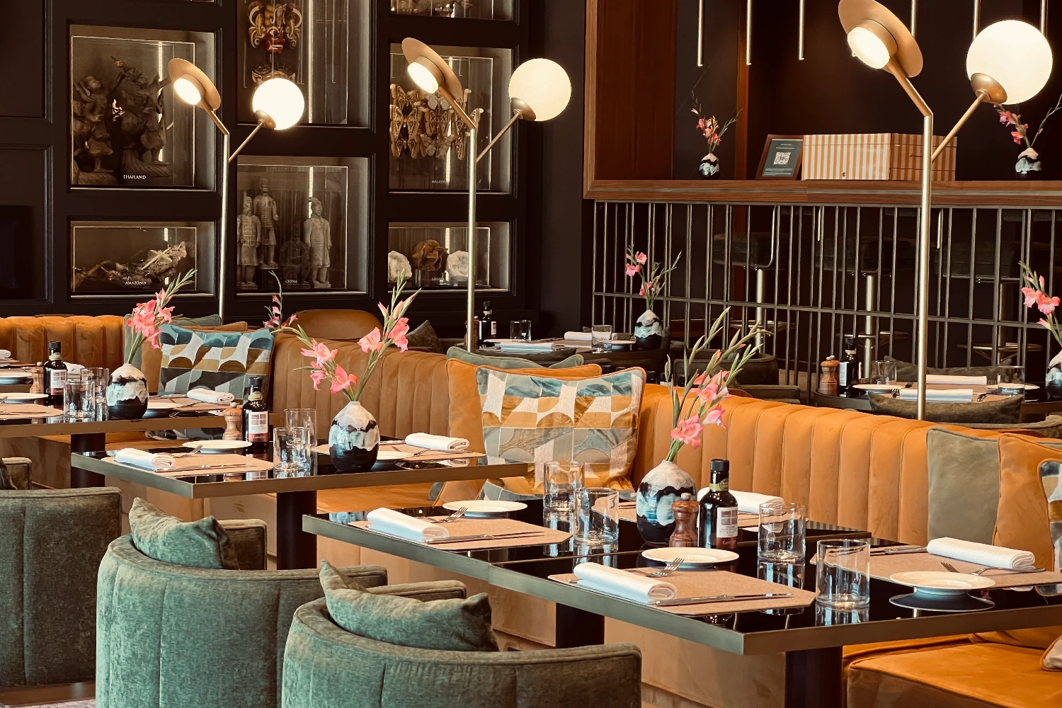 Castelfalfi – il Bar disegnato da Affine design