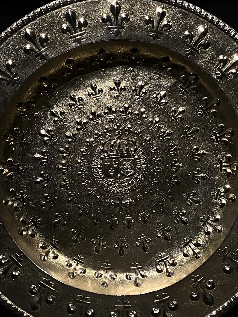CLAUDE CAIGNET, COPPIA DI BACILI, DONO DI LUIGI XIII, RE DI FRANCIA E DI NAVARRA. RICEVUTO NEL 1625.