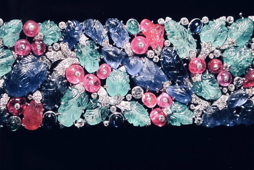Cartier, The Power of Magic - collezione Tuttifrutti
