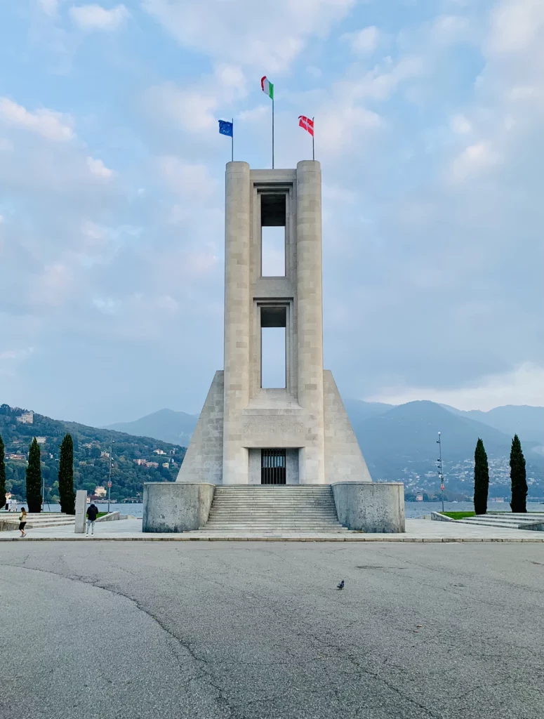 Monumento ai Caduti di Giuseppe Terragni, Como