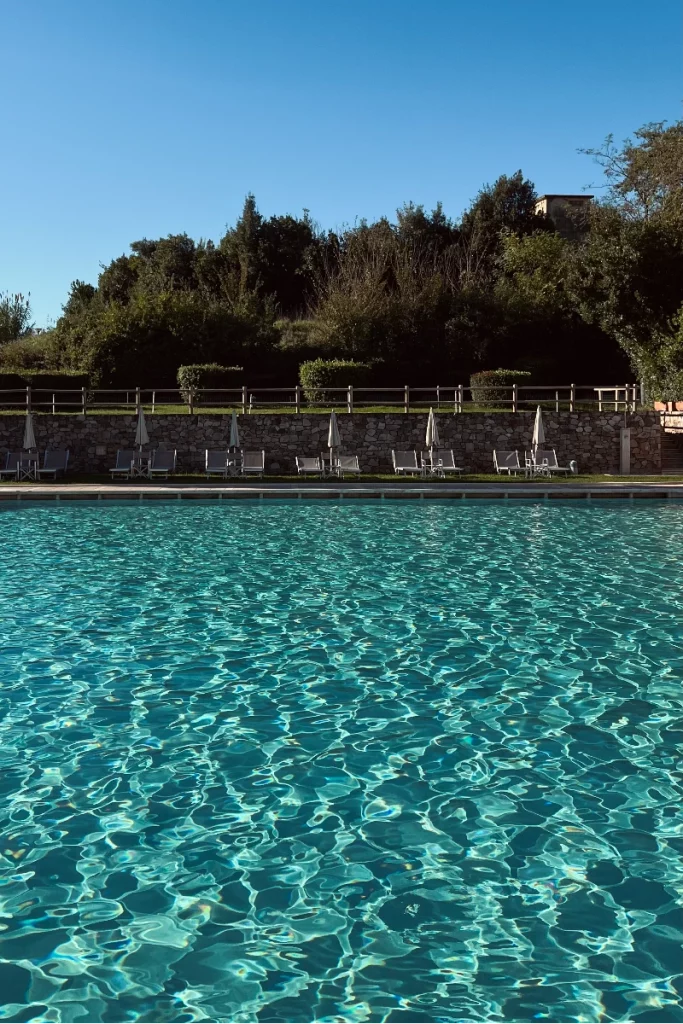 Piscina termale esterna Grotta Giusti