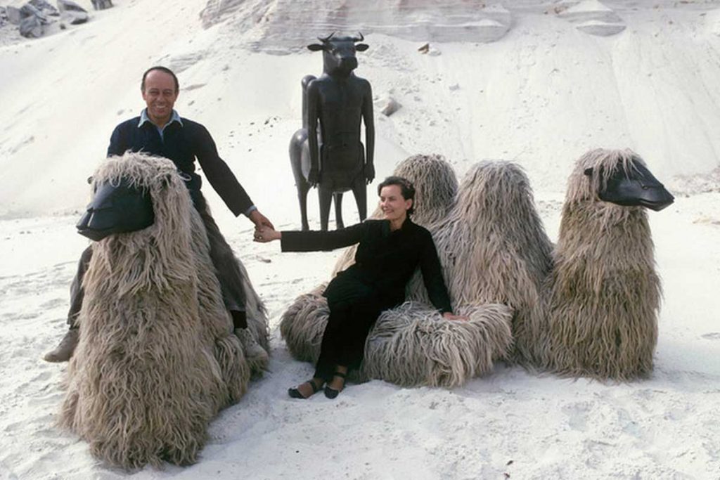 SURREAL POP BESTIARY.
