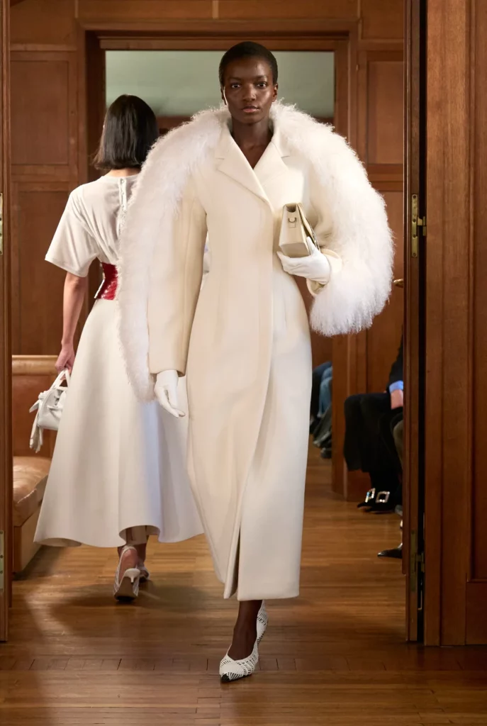 Jacquemus - Look 12 - Spring 2025 Ready To Wear