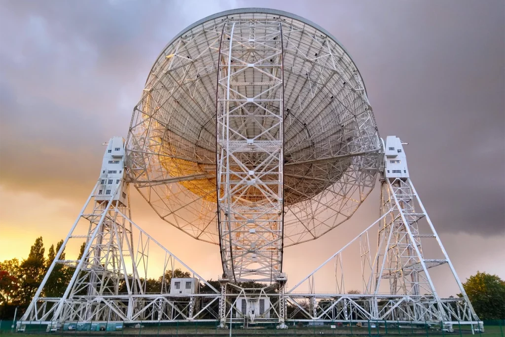 Lovell Telescope Storm Light, Anthony Holloway