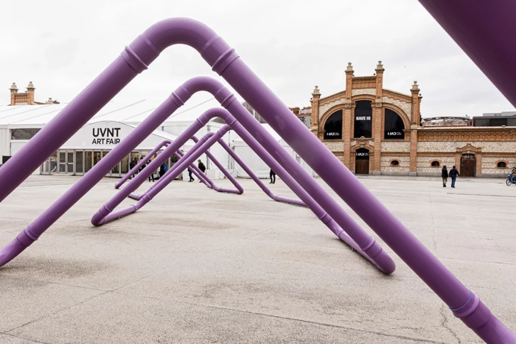 UVNT Madrid, Urvanity, Prensa, violet tubes, photography @mariasantos