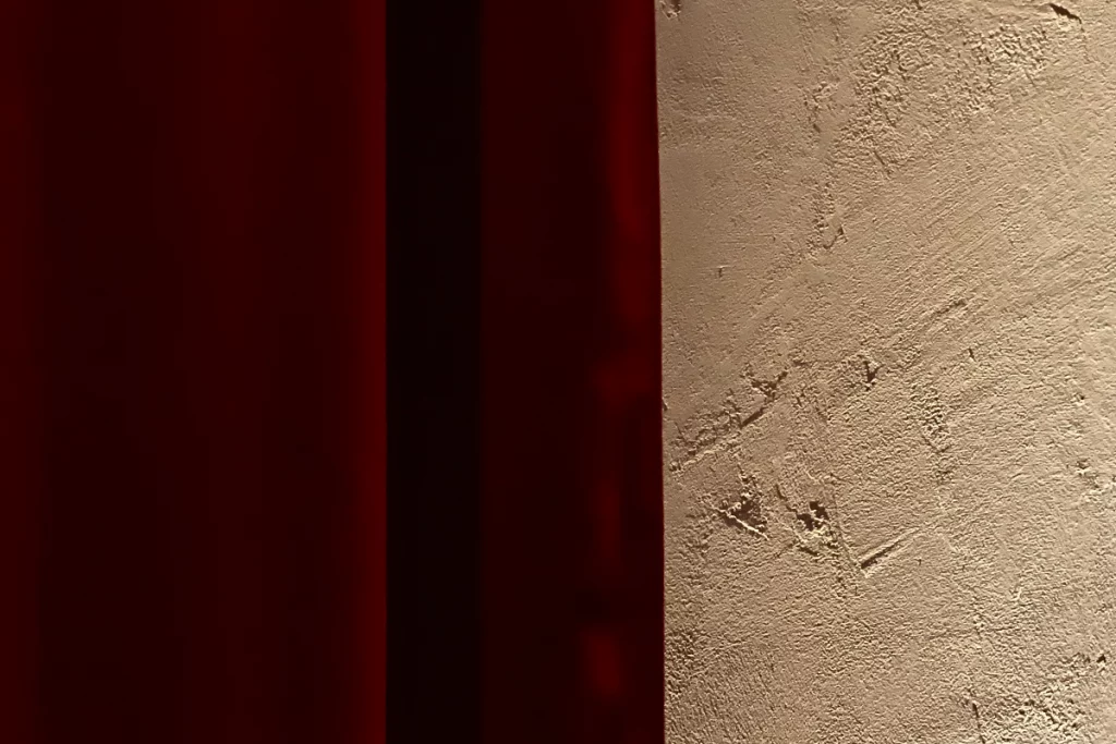 Ba Restaurant, details