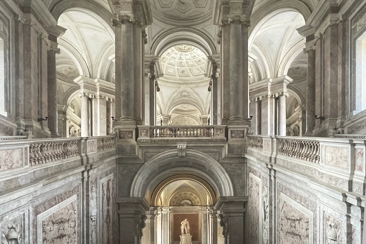 La scala d'onore, Reggia di Caserta del Vanvitelli