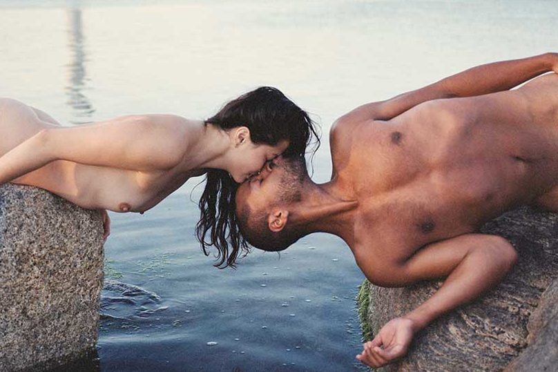 Naked bodies, Photography AdeY, Lampoon