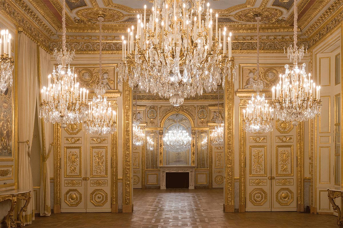 Lampoon, Hôtel de la Marine in Paris