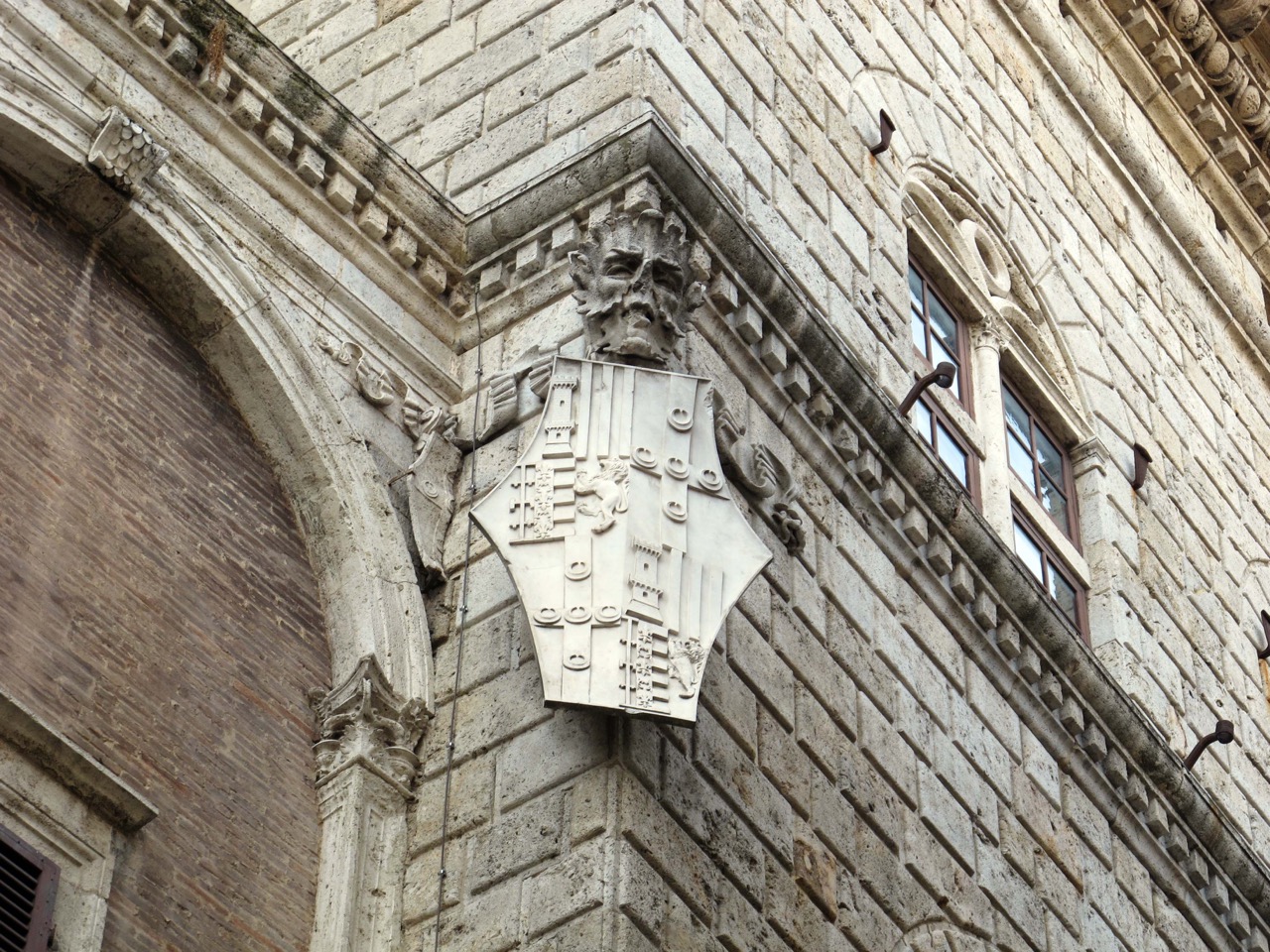 Palazzo Piccolomini