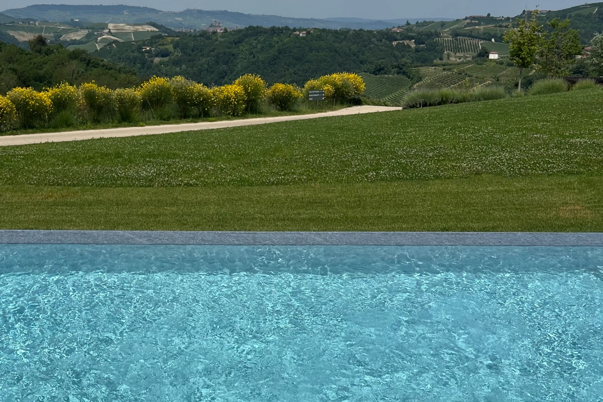 Casa di Langa, the pool