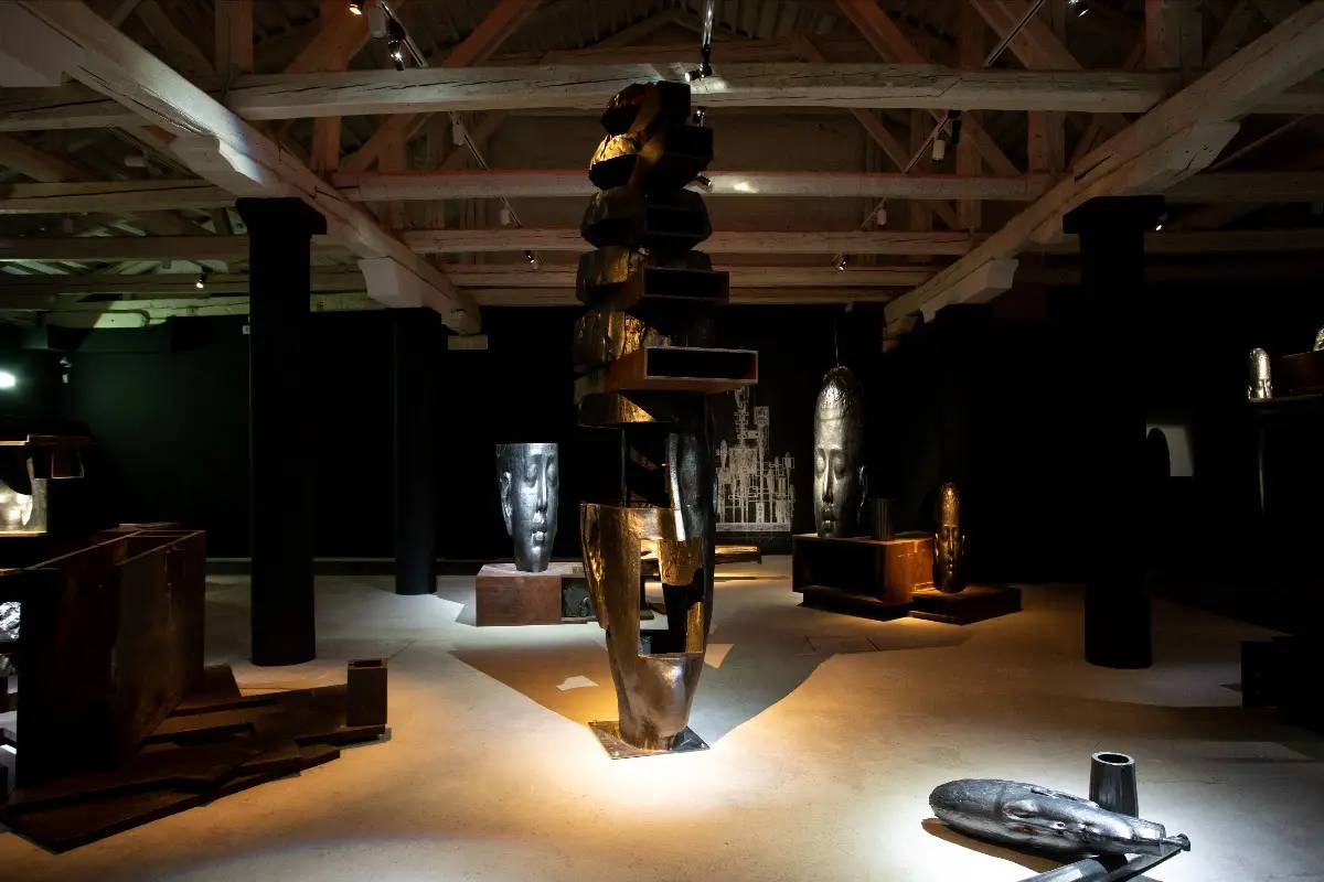 The failure of FTX: a new crypto crisis. Where do NFTs stand?