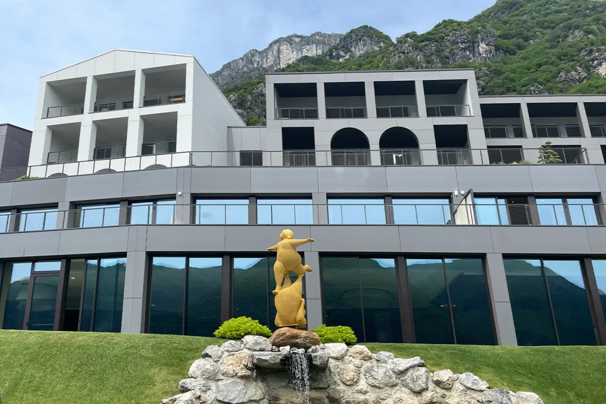 ARIA Retreat & Spa main façade