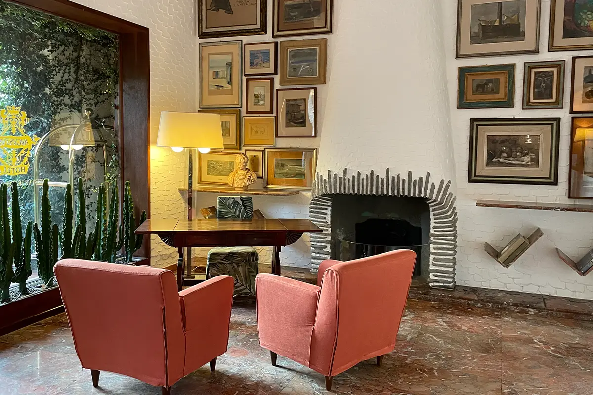 Augustus Forte dei Marmi, between tradition and contemporaneity