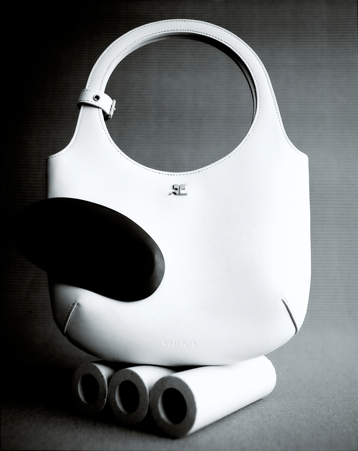 Bag Courregès. Photography Eduard Sánchez Ribot