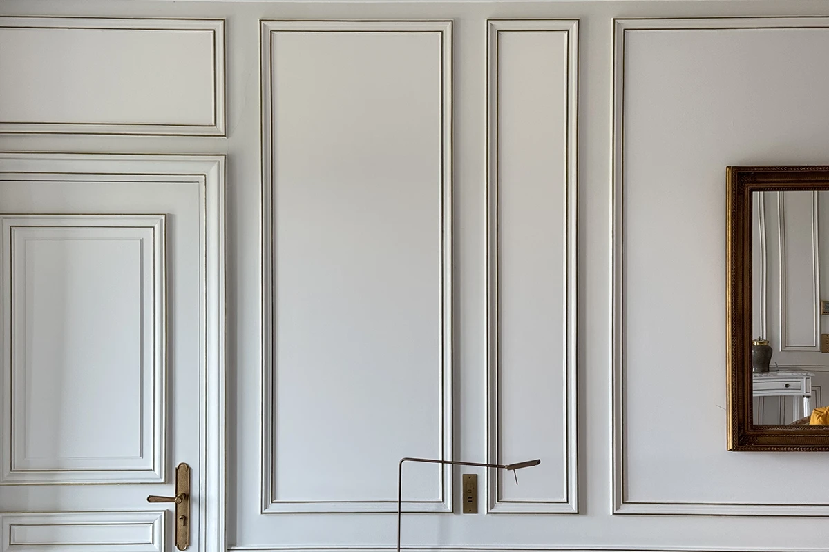 Boiserie made contemporary in one of the suites