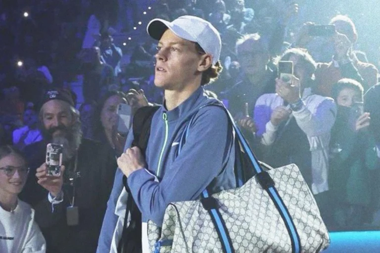 Jannik Sinner during ATP Finals wearing a Gucci bag