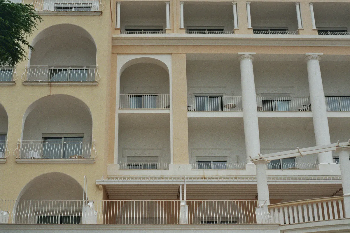 Capri, Quisisana - the facade, analog image